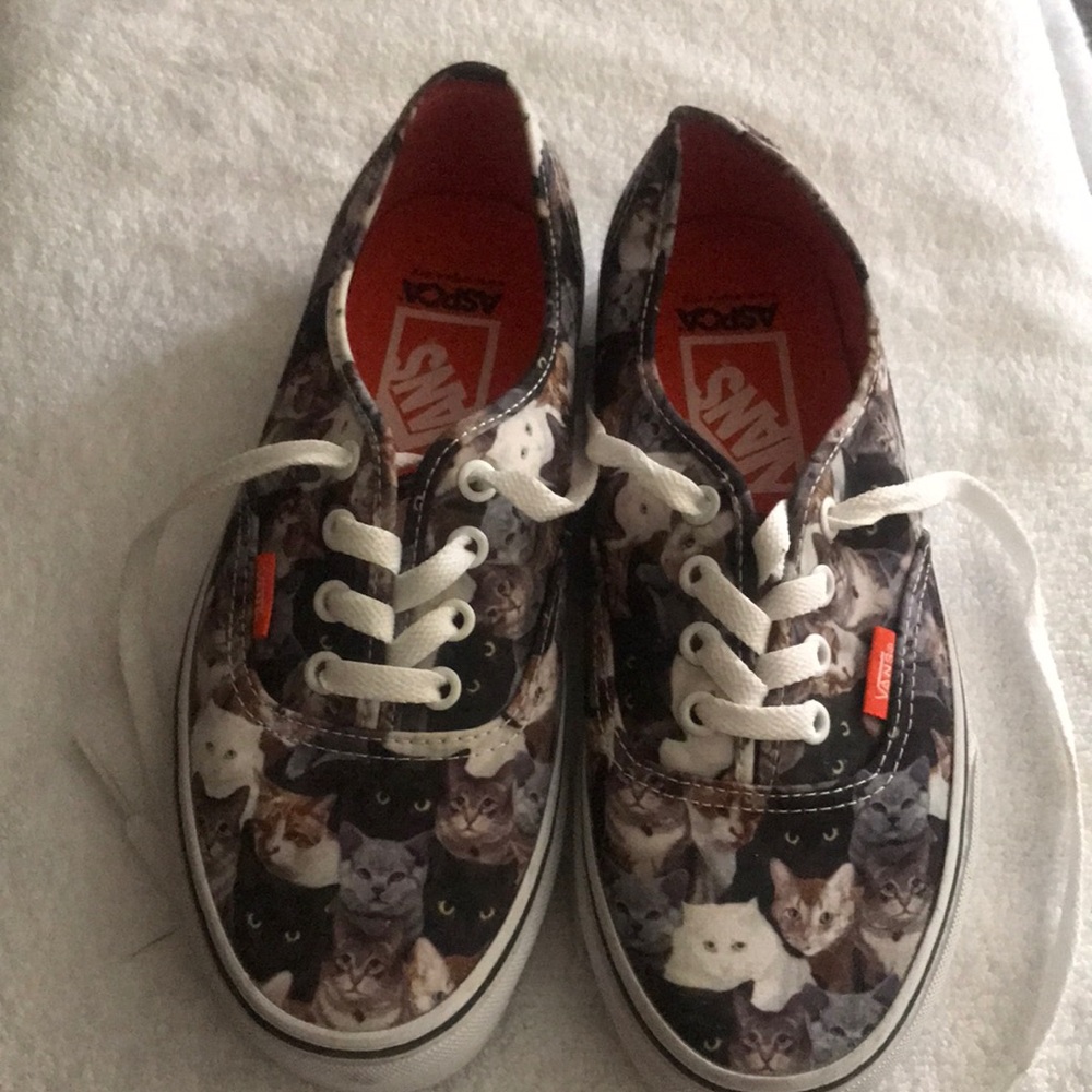 Vans x ASPCA rare edition cat vans